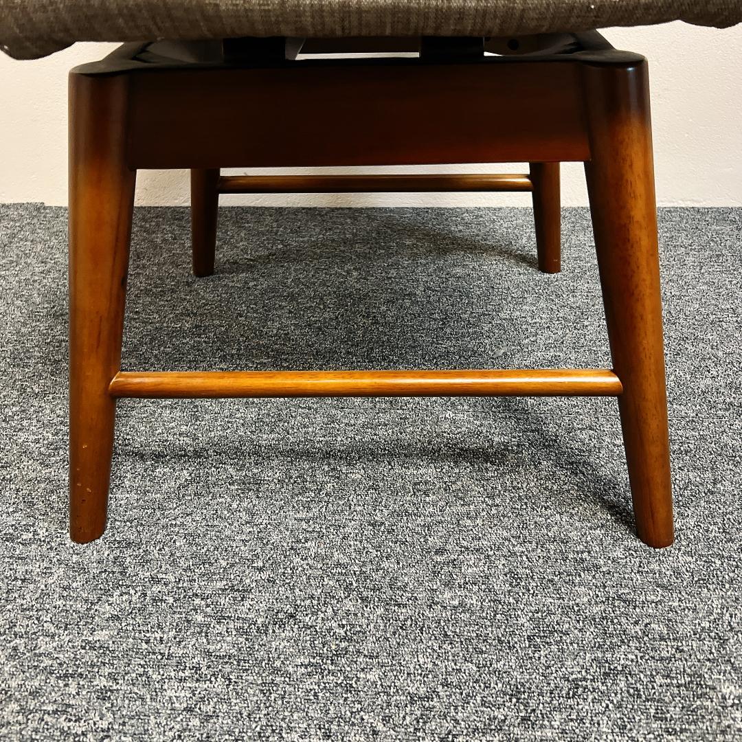 ニトリ 回転式 ダイニングチェア　ライジング