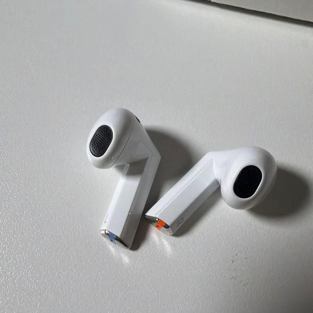 【極美品安値】Galaxy Buds3 SM-R530NZWAXJP ホワイト