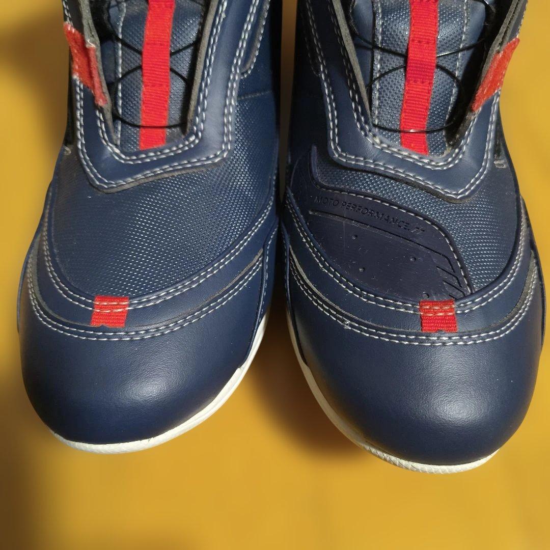 クシタニブロックフローシューズ ネイビー K-4573 28cm