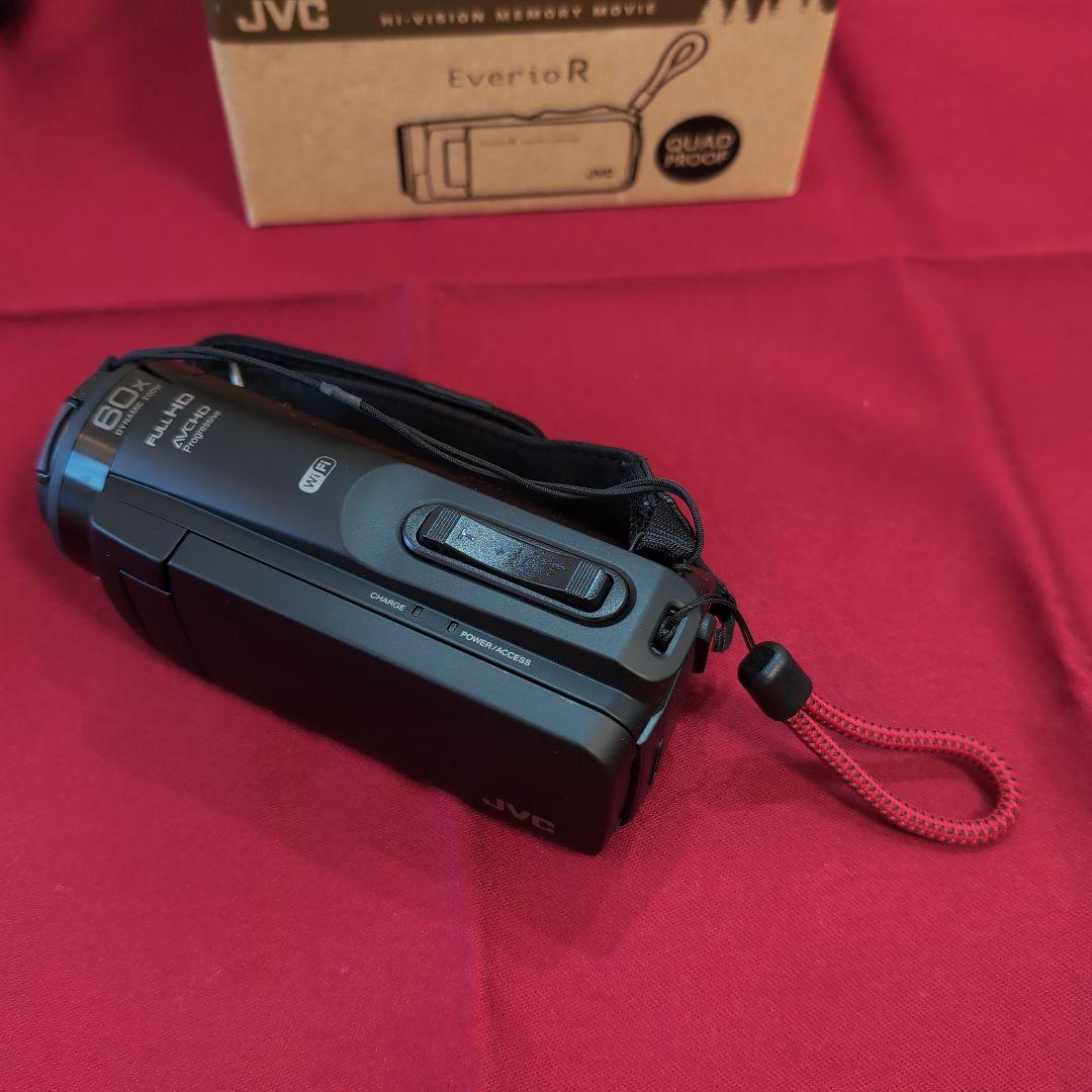 ビデオカメラ　JVC
