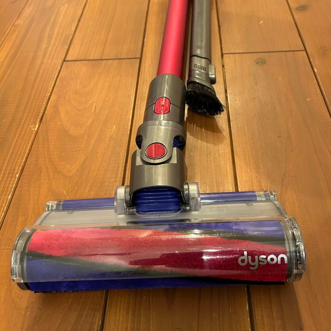 ダイソン☆V11 fluffy sv14☆バッテリー新品並☆純正スタンド付