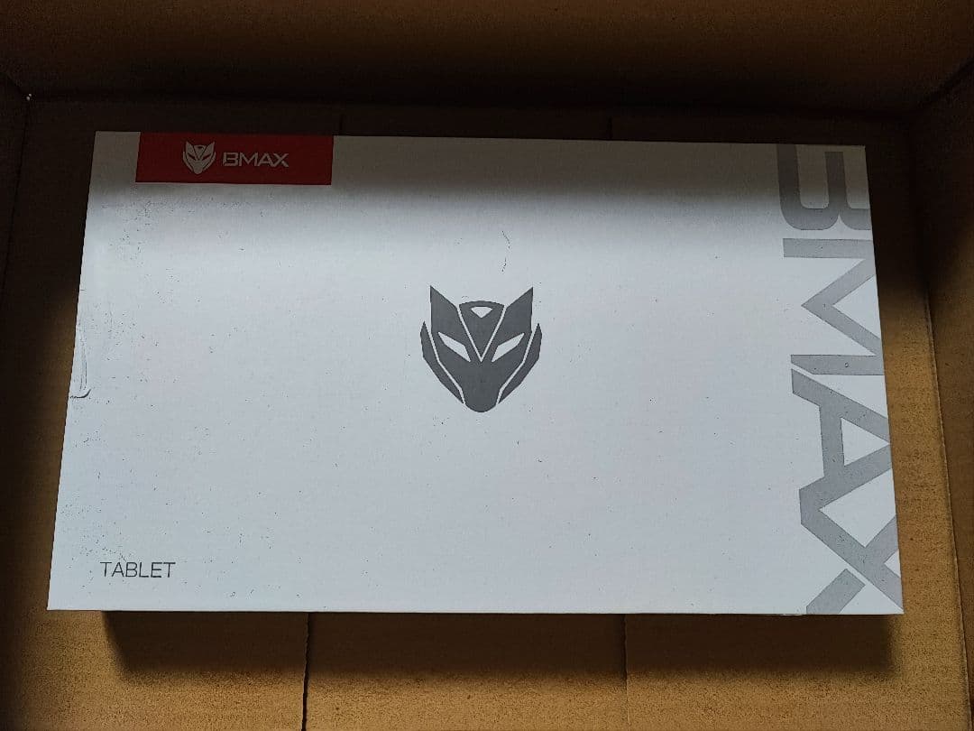 Bmax I8 ほぼ未使用　純正カバー付　付属品完備