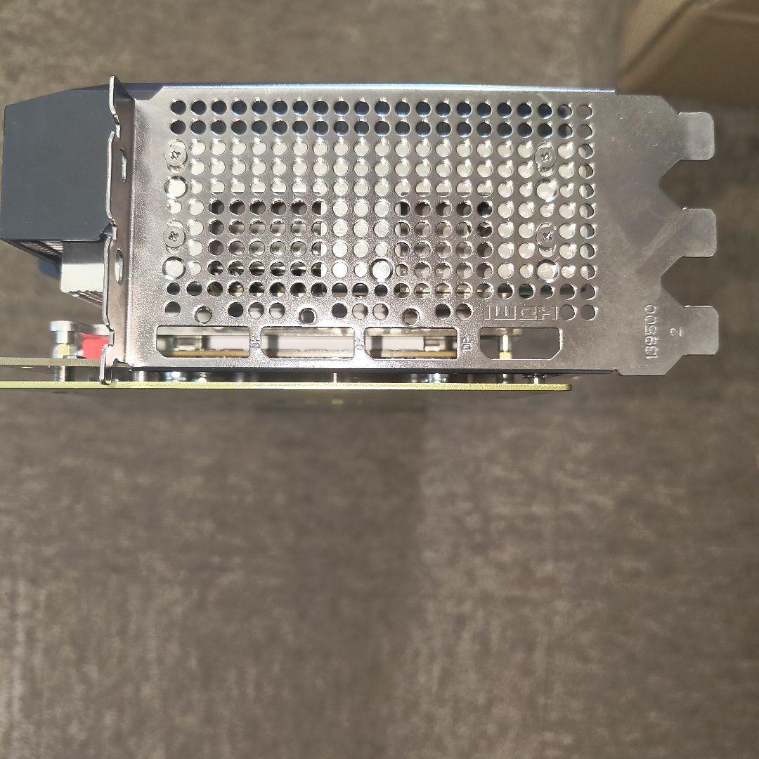 Tesla V100 32GB+SXM2→PCIE変換+RTX4090冷却機構