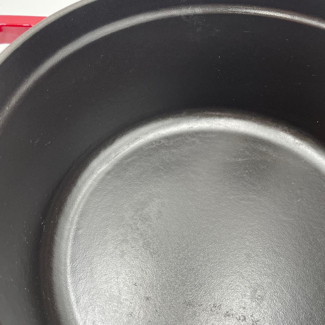 美品　STAUB ストウブ ココット ラウンド　24cm チェリー