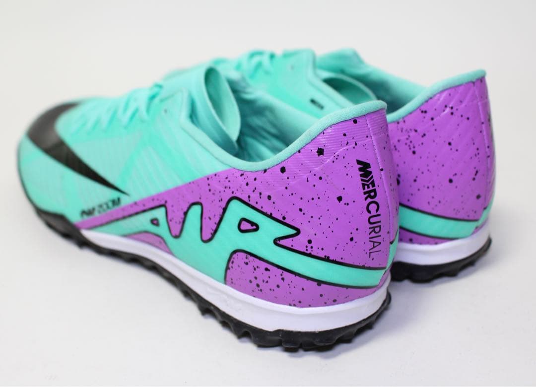 新品 NIKE ズーム マーキュリアル ヴェイパー 15 アカデミー TF