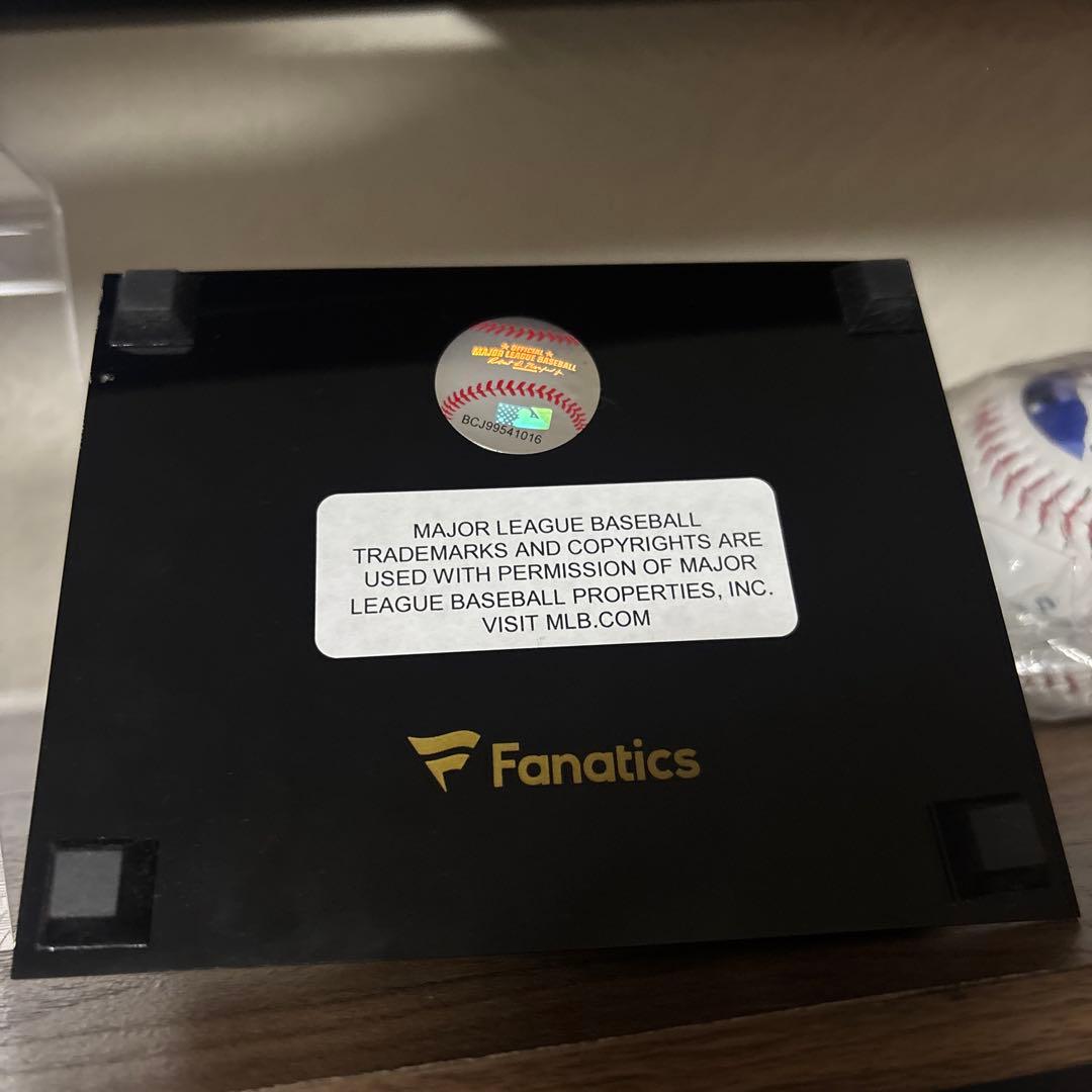 ドジャース　野球ボールケース　記念ボール付き