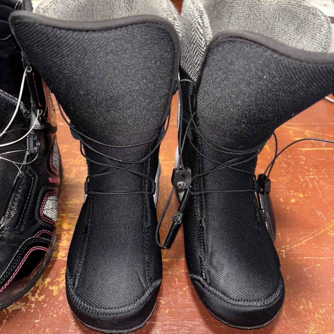 SUBスノーボードブーツ 女性用 ブラック/ピンク