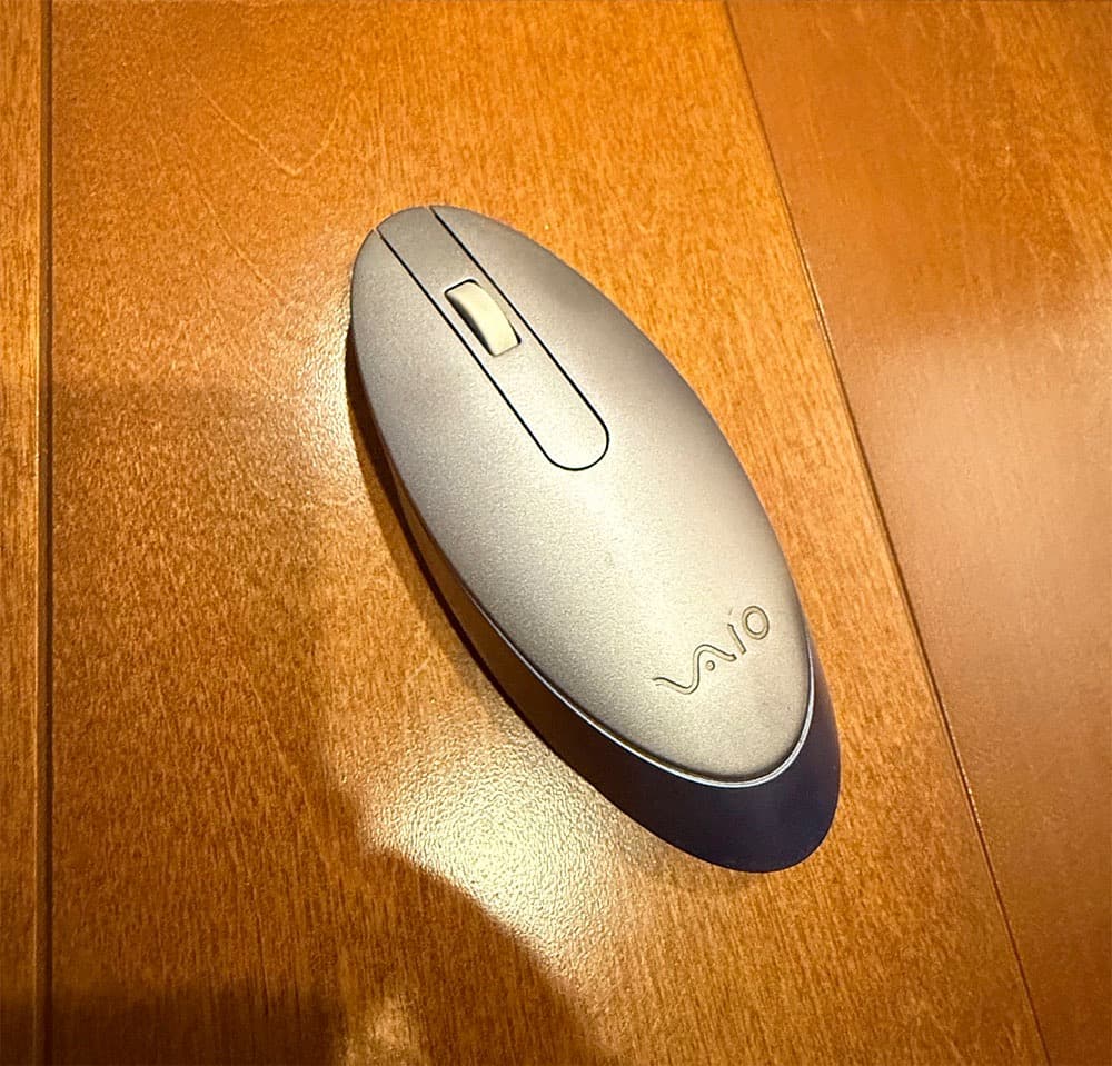 VAIO ノート type T 10th記念モデル