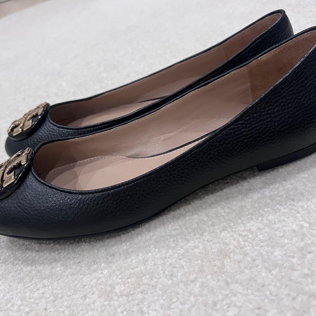 専用トリーバーチ　ブラックレザー フラットシューズ　8 24.5【美品】