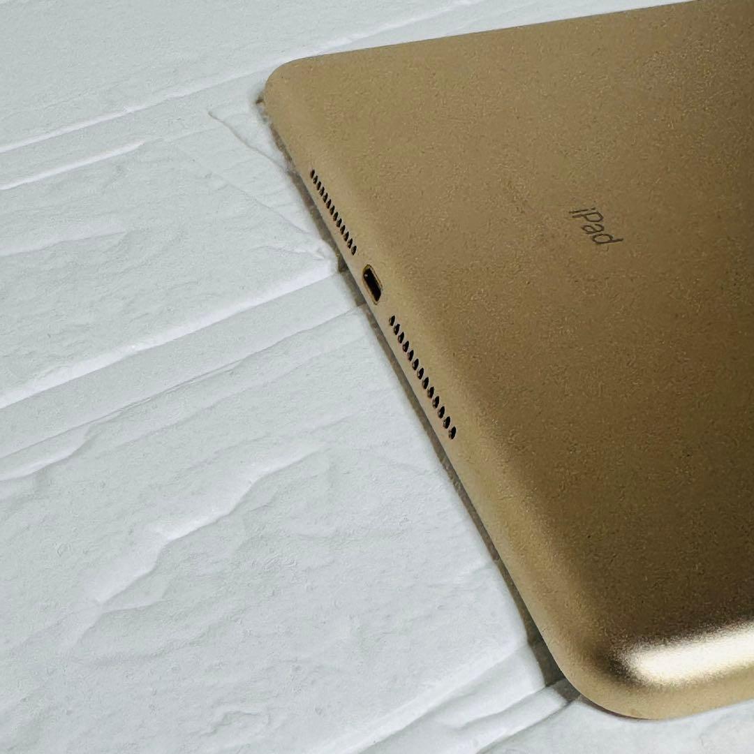 Apple iPad 第5世代 32GB ゴールド 本体
