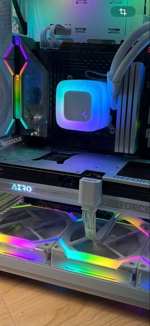 グラフィックボード・グラボ・ビデオカード GIGABYTE GeForce RTX 5080 AERO OC 16G