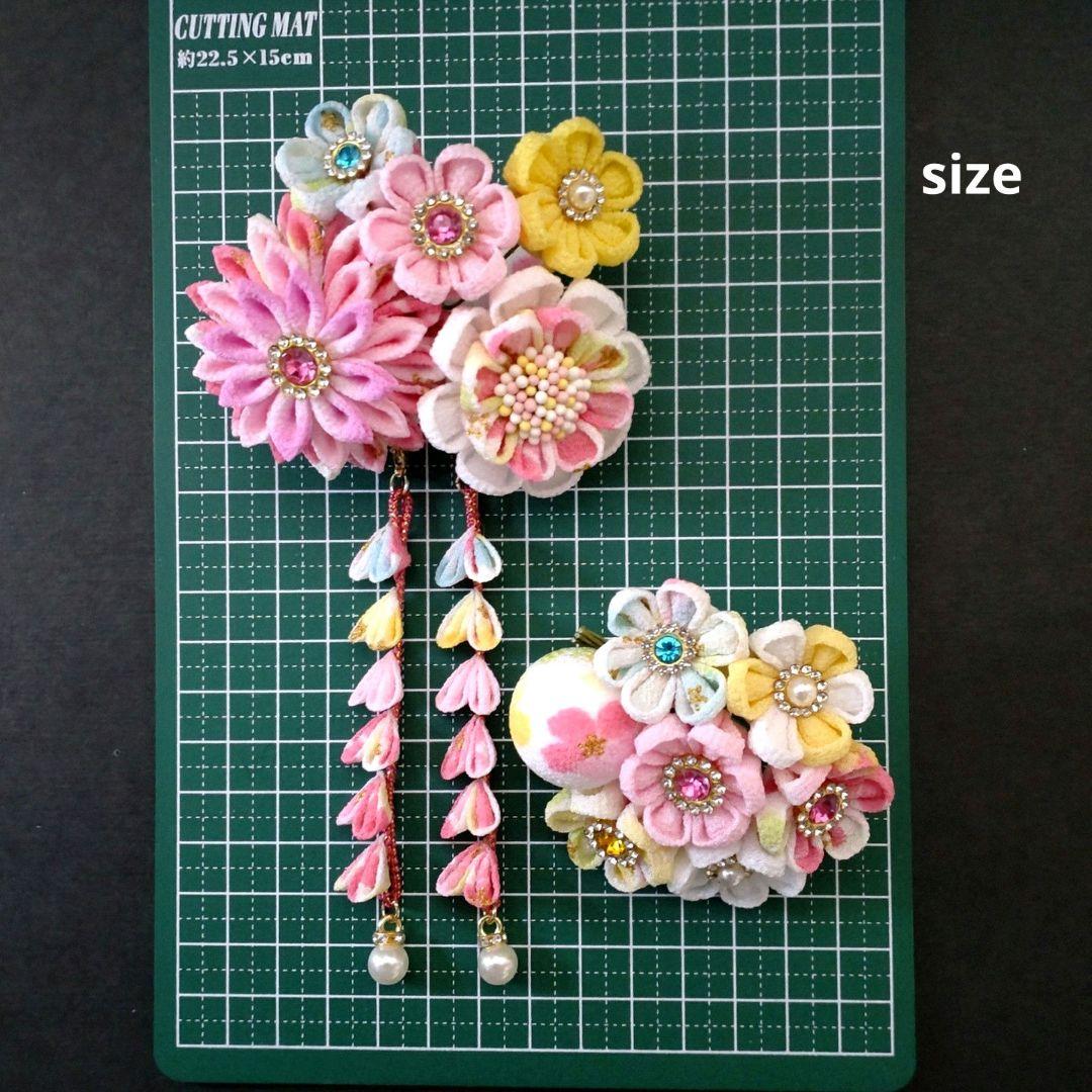 七五三髪飾り　カラフル　つまみ細工　和装　成人式　髪飾り