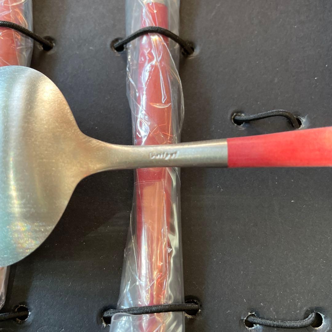 クチポール　cutipol GOA 赤マット　ディナーカトラリー6点セット