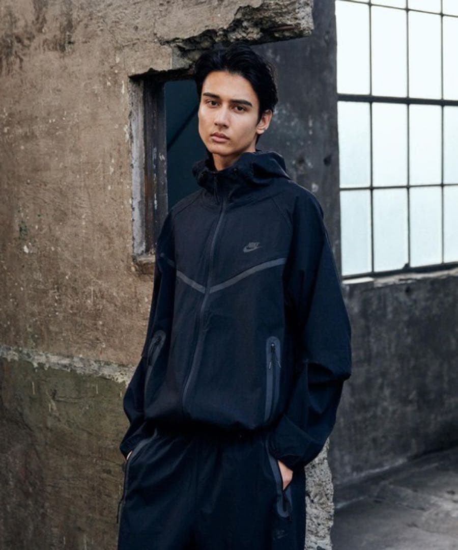 ナイキ テック ウィンドランナー メンズ上下セットアップ XLサイズ