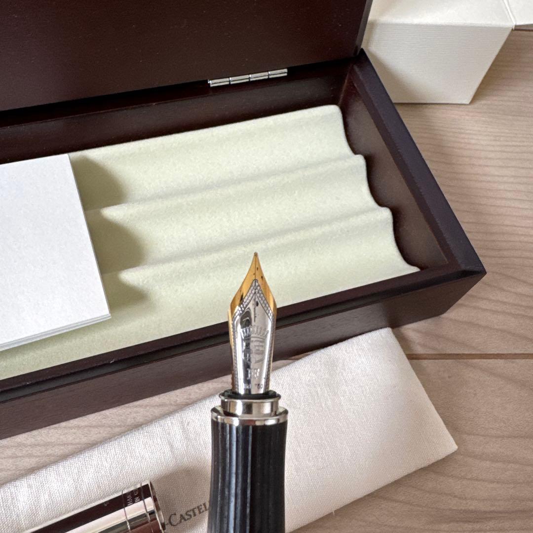 グラフ・フォン・ファーバーカステル 万年筆　イントゥイション　グラナディラ