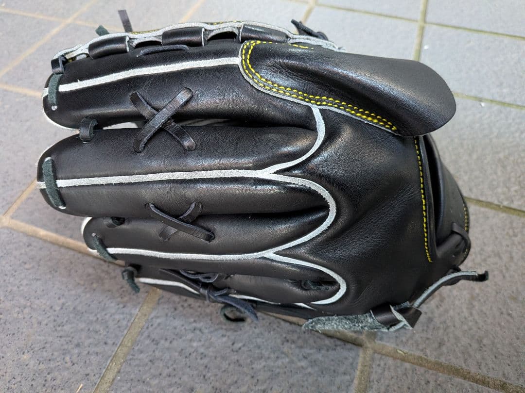 マグナム　　シュアプレイ　硬式　オーダー投手用グローブ