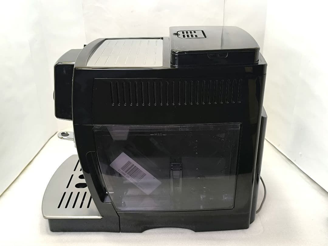 デロンギマグニフィカS コンパクト全自動コーヒーマシン ECAM23120B 2