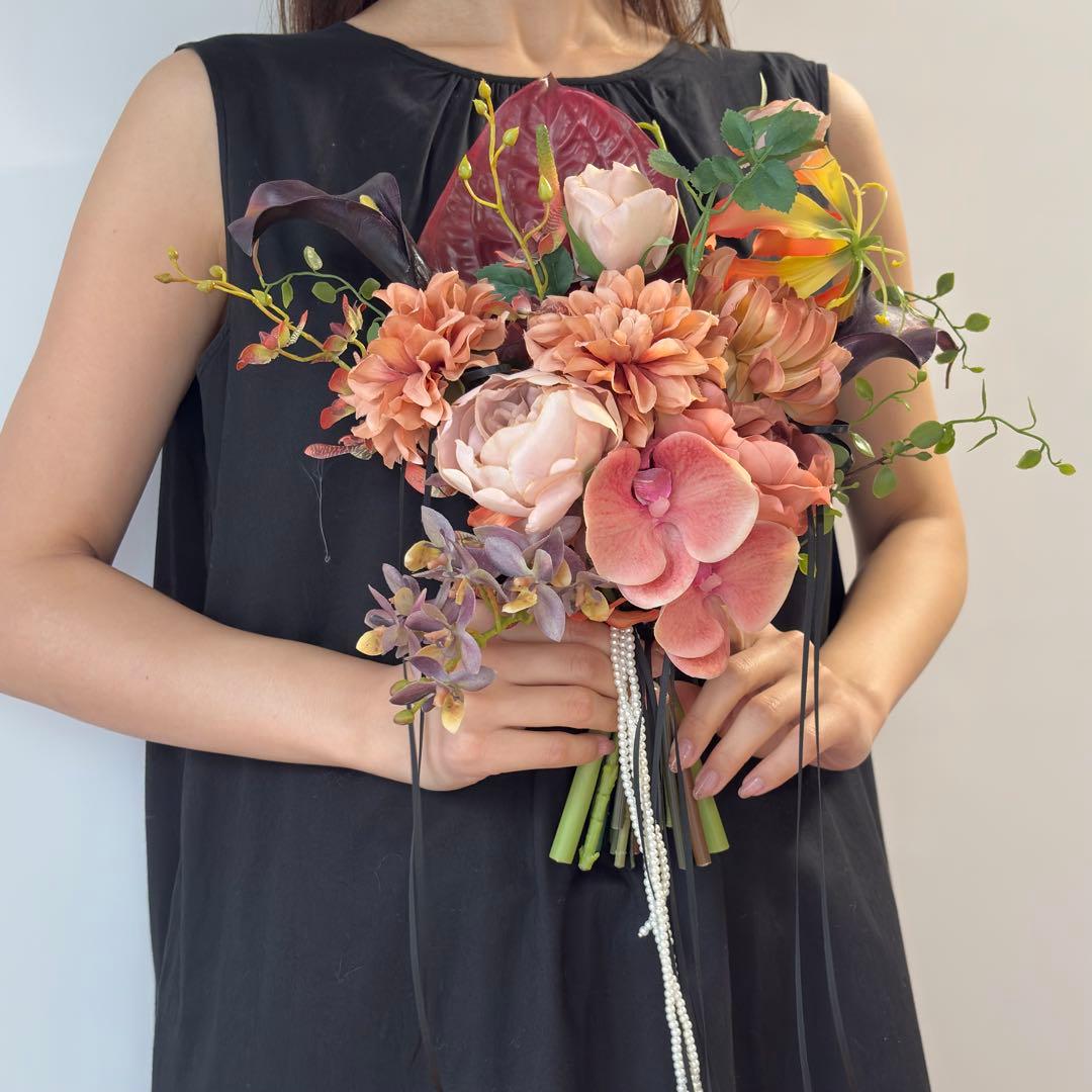 【ブートニア付】ウェディングブーケ　アーティフィシャルフラワー造花