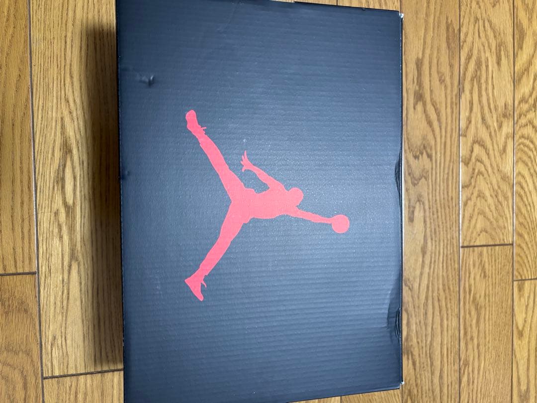 ナイキ エアジョーダン5 レトロ ハイカットスニーカー ワットザ レッドイエロー