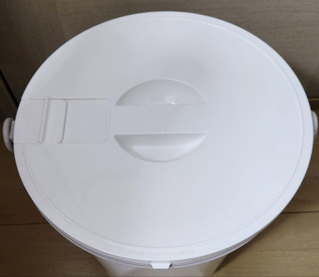 シービージャパン バケツ型洗濯機 ウォッシュボーイ TOM-12f