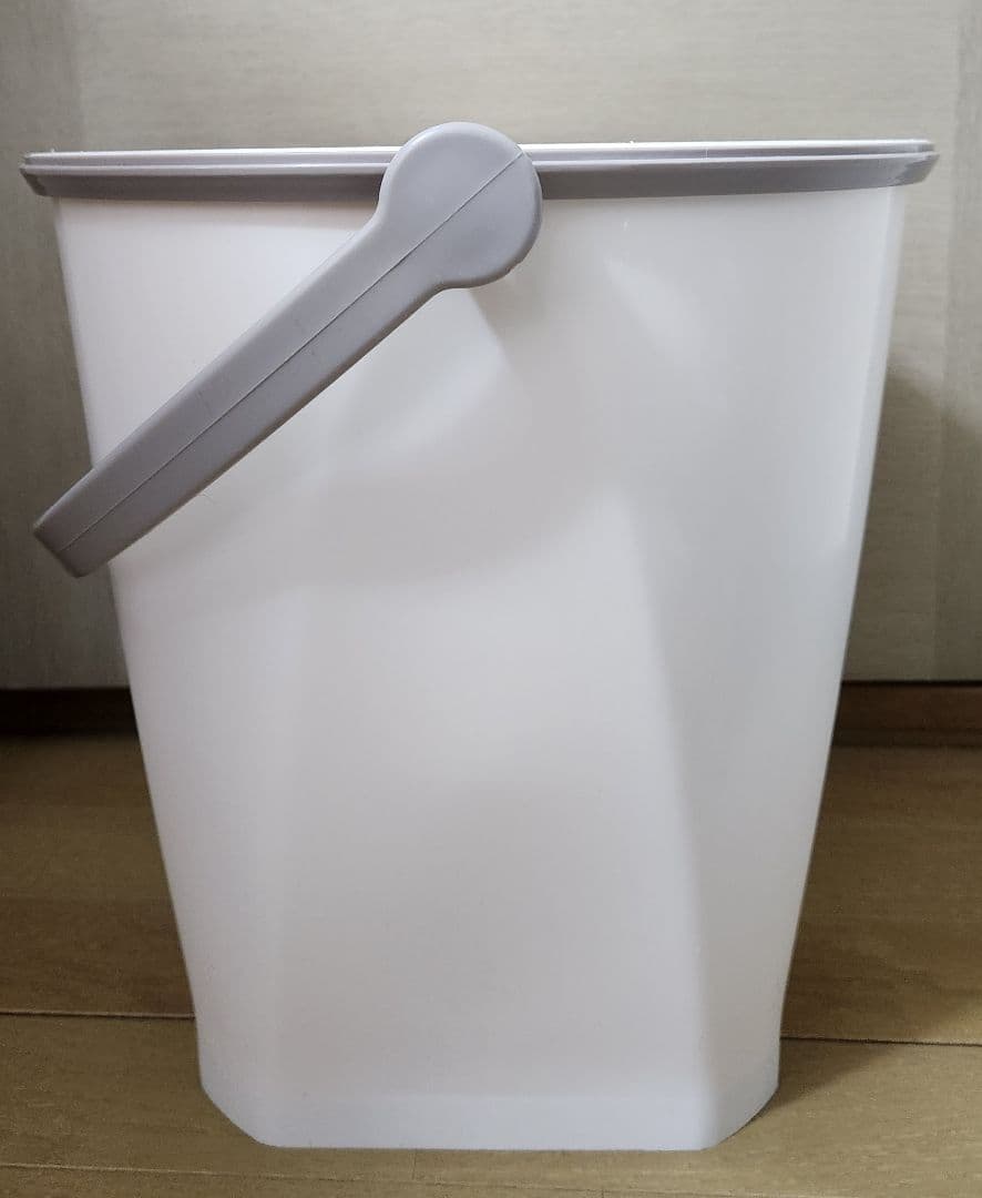 シービージャパン バケツ型洗濯機 ウォッシュボーイ TOM-12f