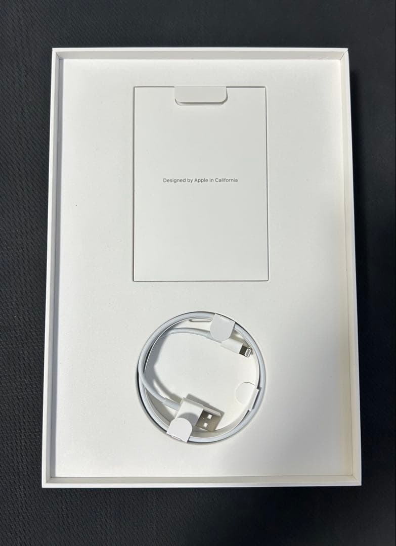 第7世代 10.2インチiPad Wi-Fi 128GB シルバー