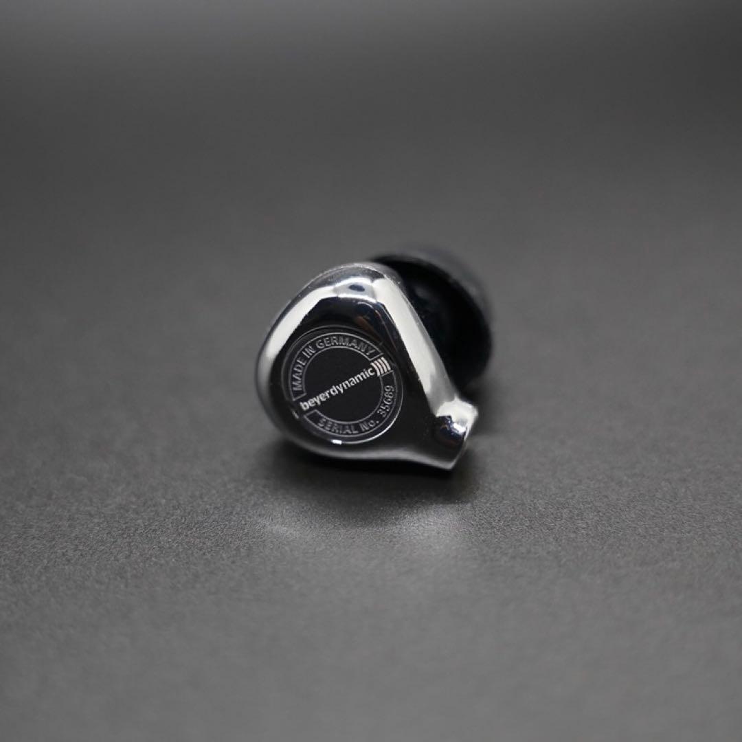 【極上の音響体験と快適性】XELENTO 第1世代 DIYエディション 光沢仕上