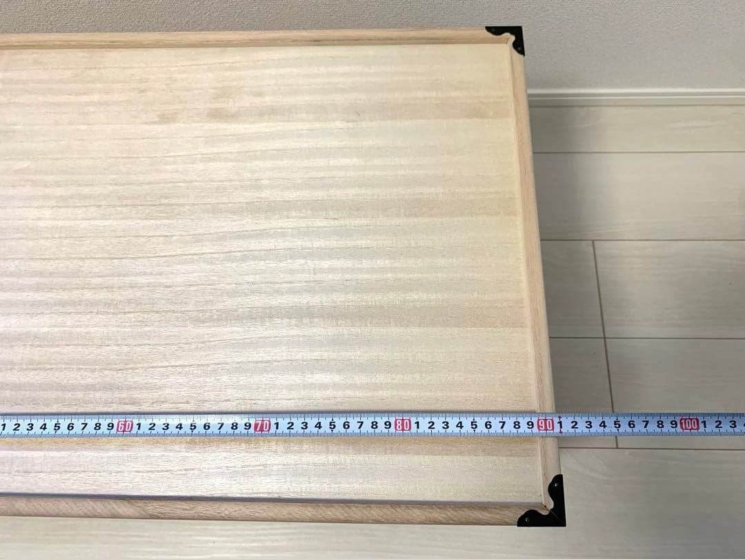 【美品】総桐衣装箱　国産品　蓋付き キャスター付き【肥前桐民芸】