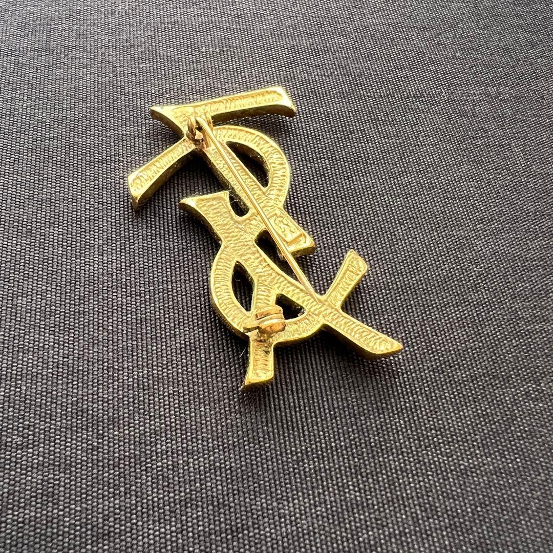 美品✨イヴサンローラン ブローチ ラインストーン YSL ロゴ ゴールド
