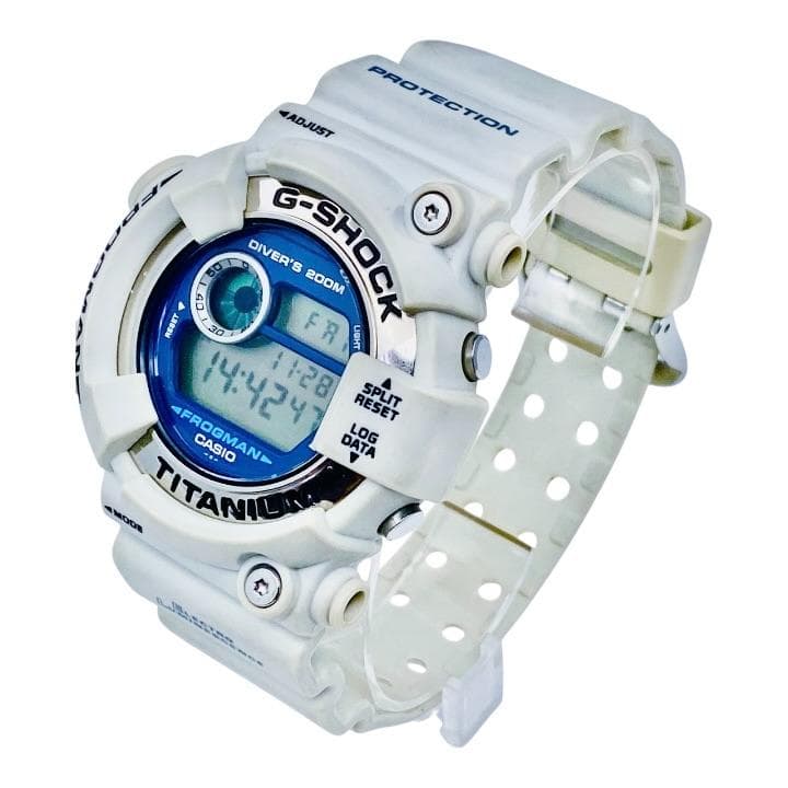 G-SHOCK　DW-8200LG　FROGMAN　メン　イン　ホワイトグレー