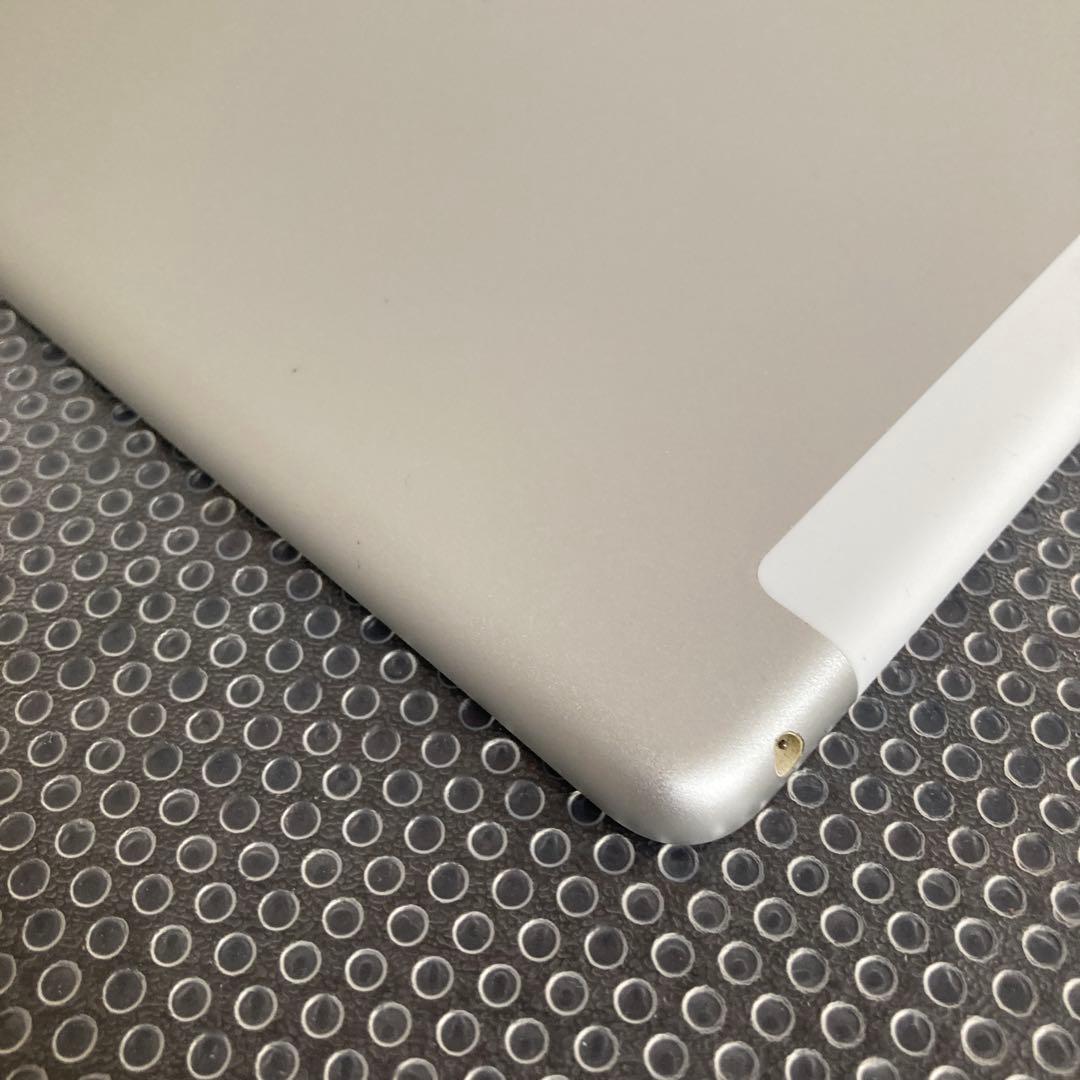 3742【早い者勝ち】電池最良好☆iPad8 第8世代 32GB SIMフリー☆