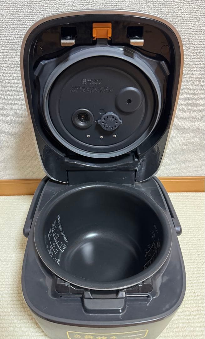 象印 炎舞炊き 圧力IH炊飯ジャーNW-PT10 2022年製　動作保証