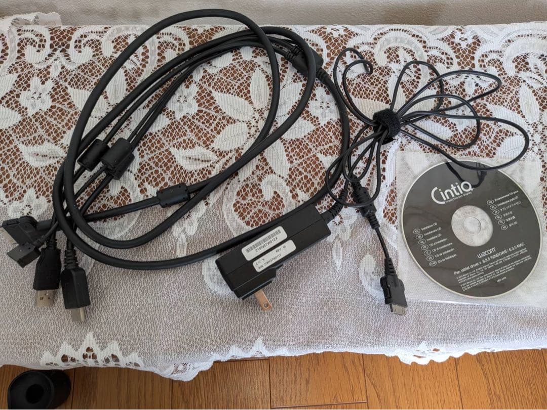 Wacom Cintiq 13HD 本体