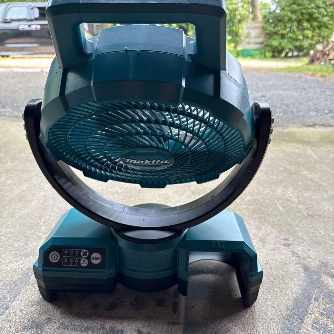 マキタ　扇風機　cf203dz makita サーキュレーター　送料込み