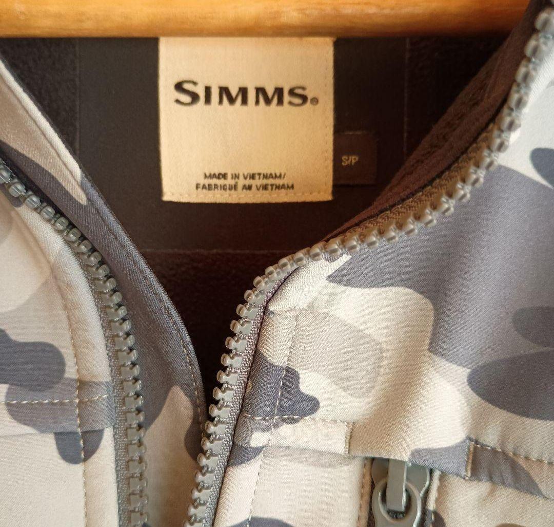 SIMMS 　シムス　ROGUE HOODY　Ｓサイズ(USサイズ)