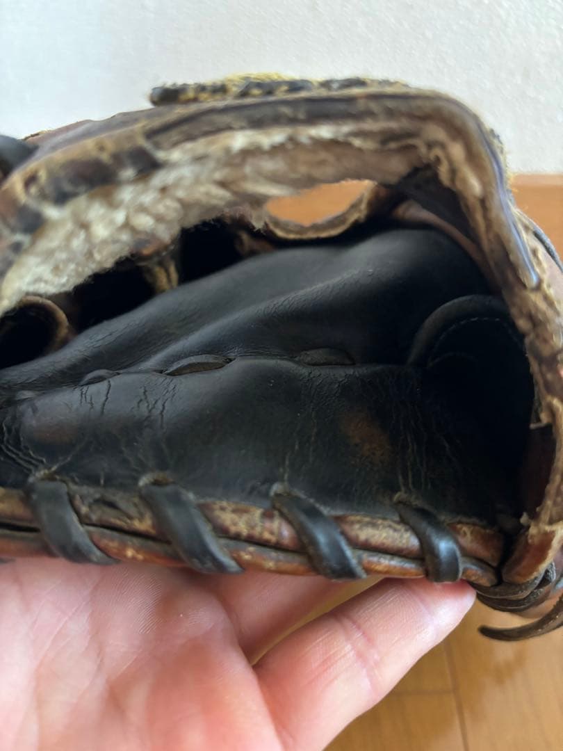 硬式グラブ(ザナックス)