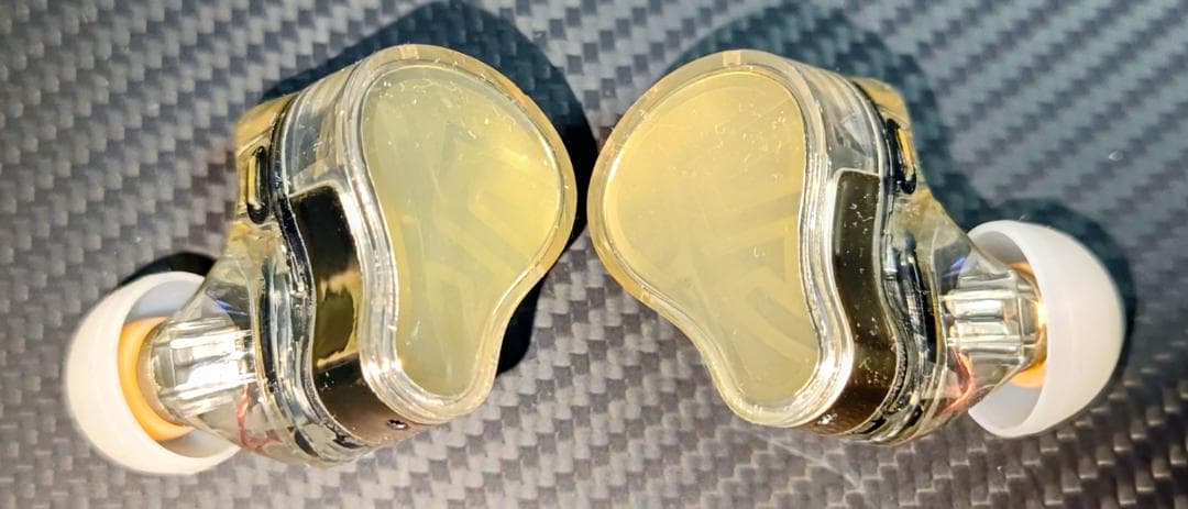 b*a様 SOUNDPEATS H3 ANC/LDAC対応 中古 おまけ付き