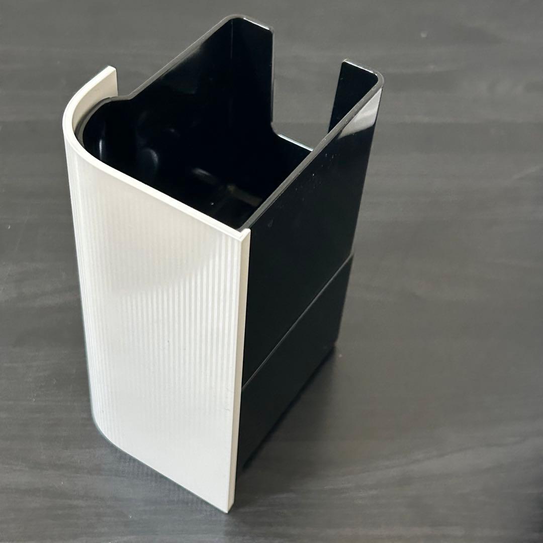 sakota 様ネスプレッソ コーヒーメーカー ラティシマ・ワン F111