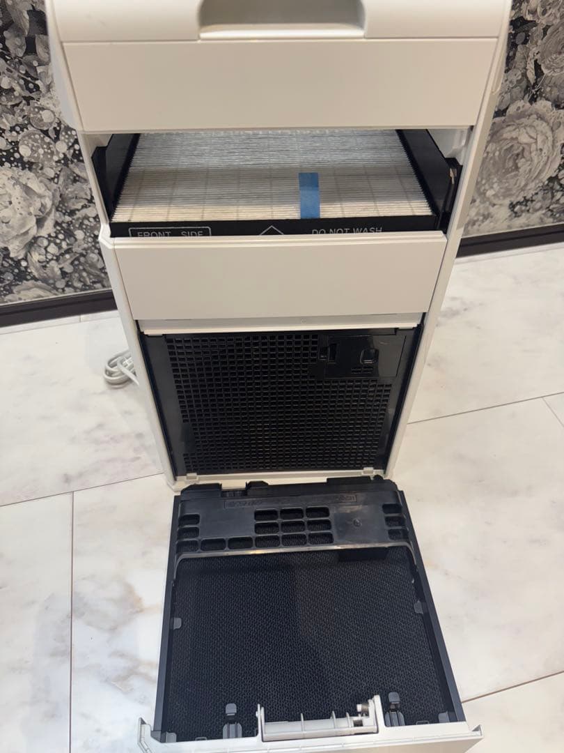 新品・未使用 DAIKIN ダイキン MC55Y-W ストリーマ 空気清浄機