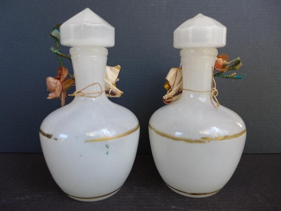 レア　時代物　戦前　御雛様道具　白酒入れ徳利　乳白ガラス　2点一対　箱付　レトロ