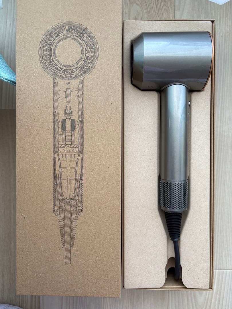 Dyson Supersonic Origin ヘアドライヤー　新品未使用品