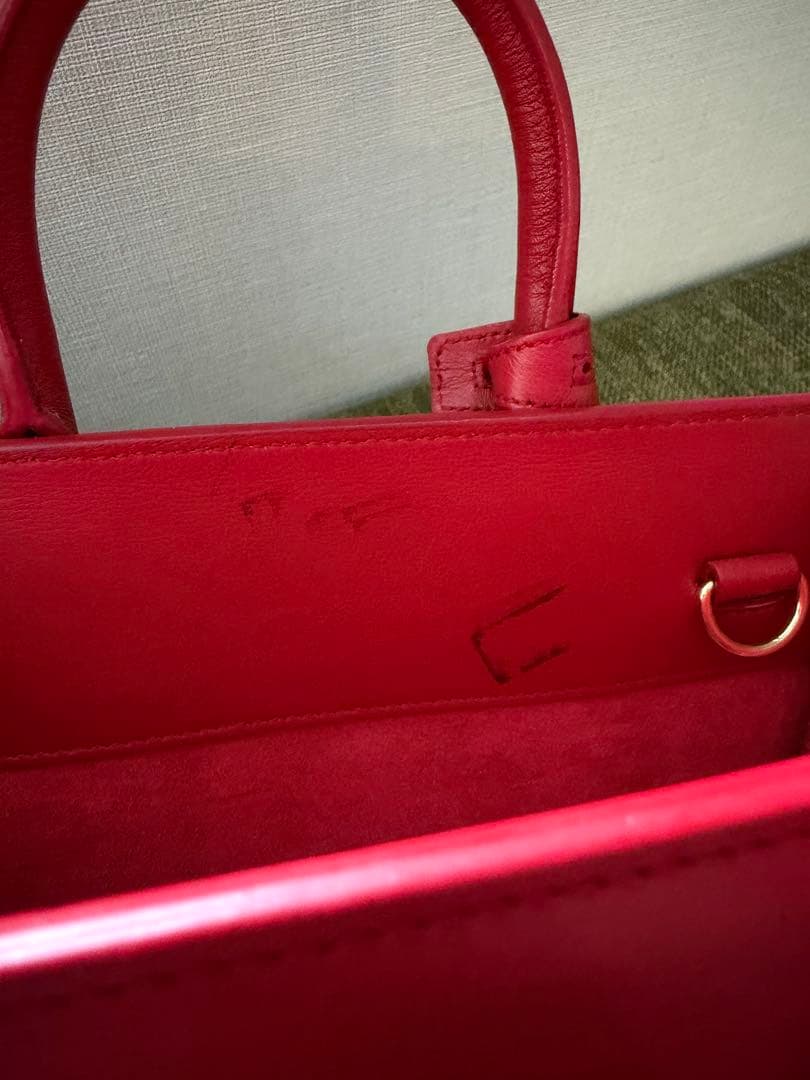 SAINT LAURENT 赤 レザー ハンドバッグ