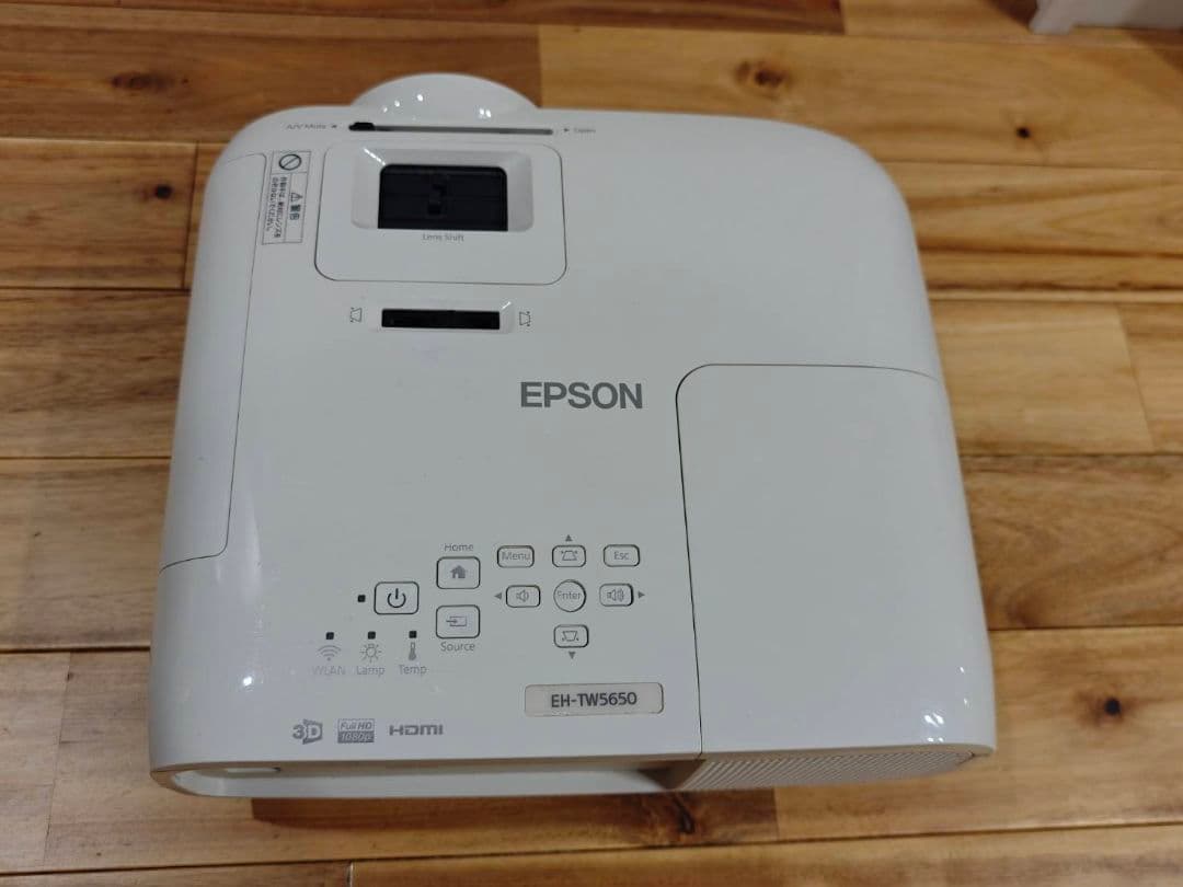 EPSON 家庭用プロジェクター EH-TW5650