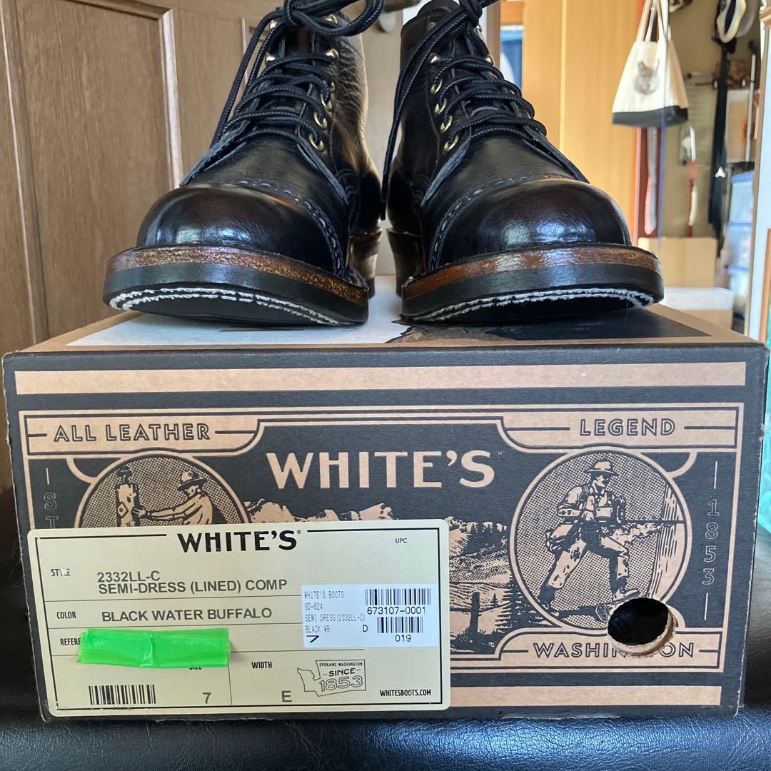 white’sホワイツブーツ.セミドレス 【メダリオン.トゥキャップ】❣️