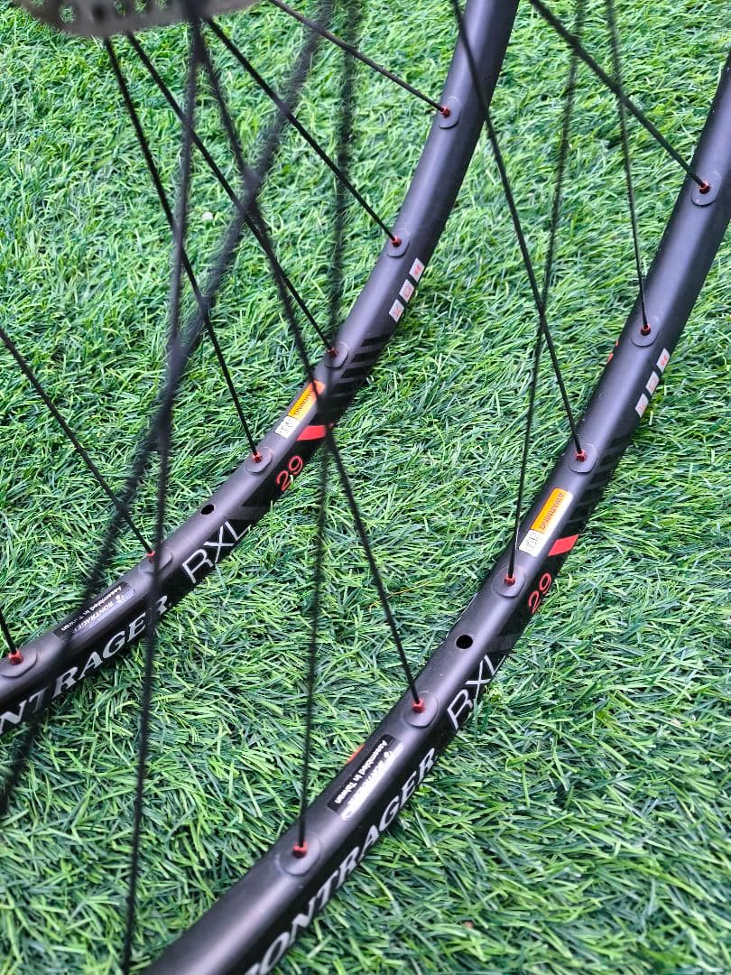 ボントレガー ホイール RXL ハブ DT Swiss 前後セット