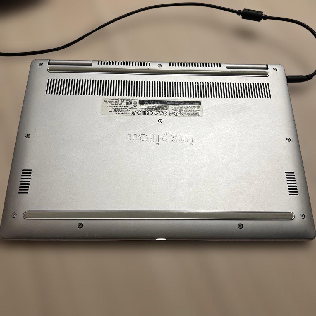 Windowsノート本体 DELL Inspiron 13 7380 / i5-8265U / 8GB