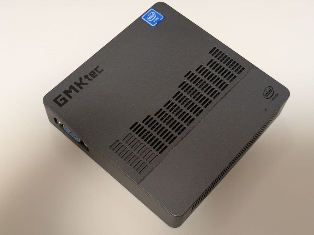 GMKtec NucBox8 ファンレスミニPC