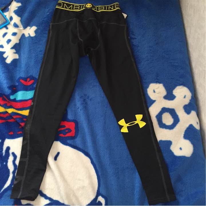 アンダーアーマー コンプレッションウェア コンバイン スポーツタイツ 新品