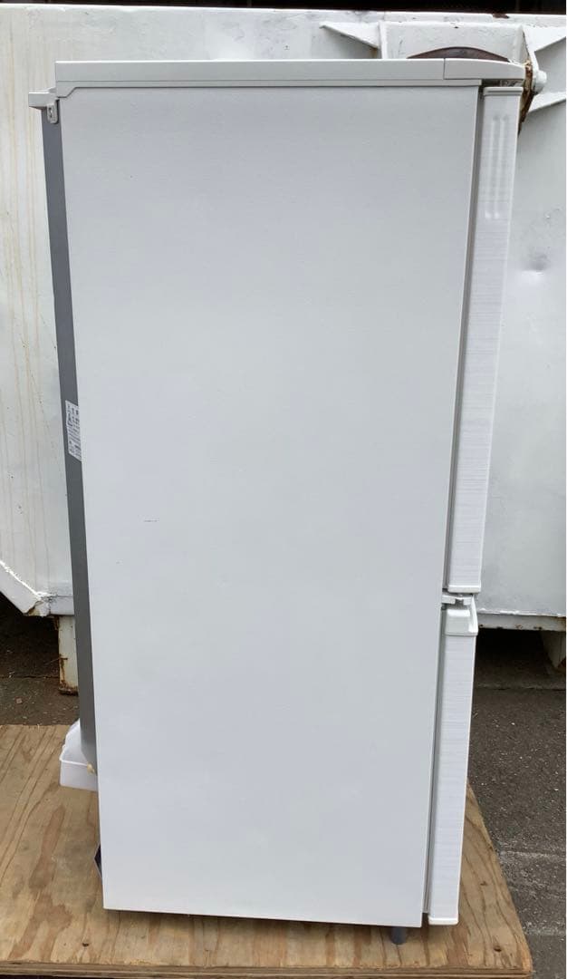 ひまわり 19年製 シャープ 2ドア冷蔵庫 SJ-D14F-W 137L