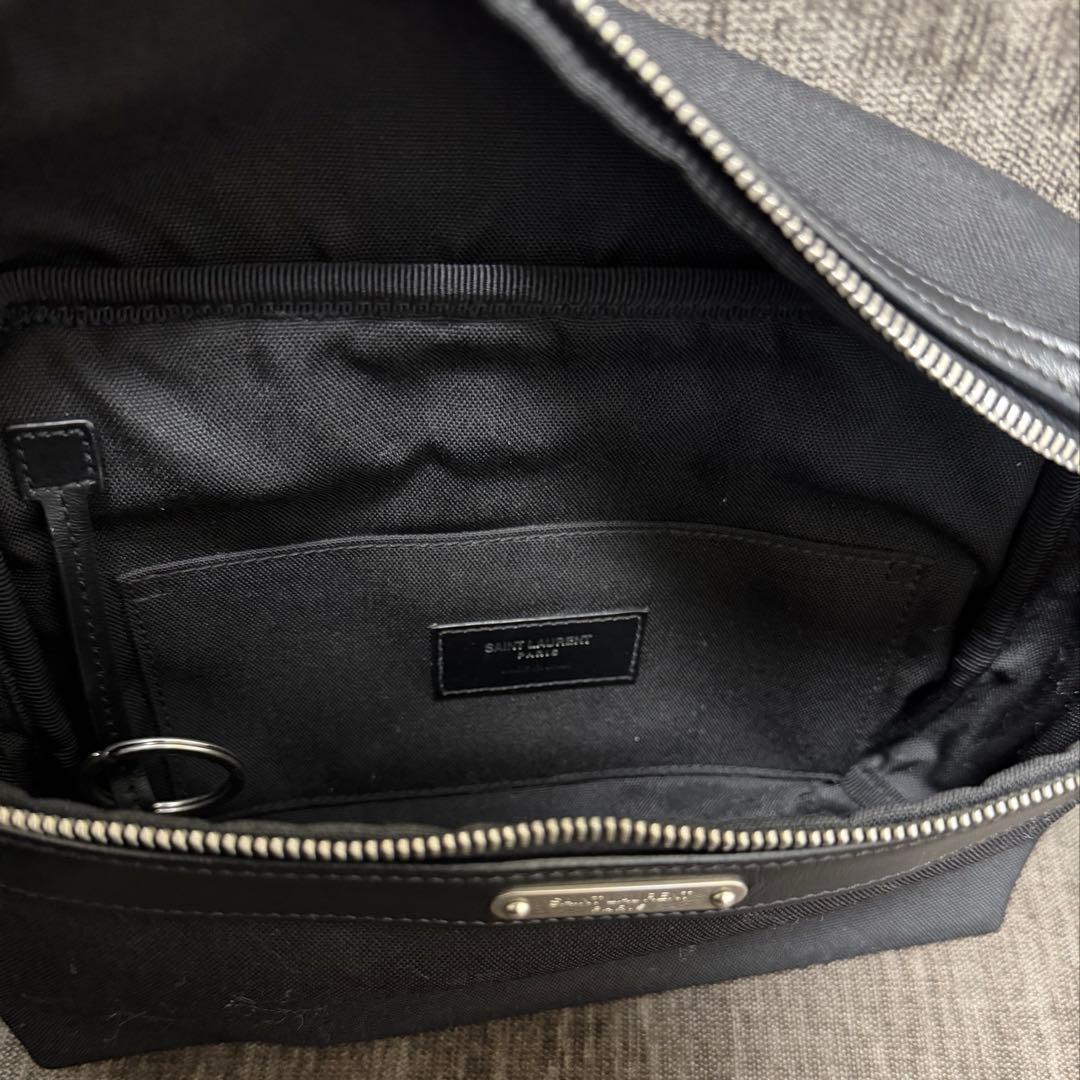 イクイノックス！最終値下げ！【美品】サンローラン　ボディ・ショルダーバッグ